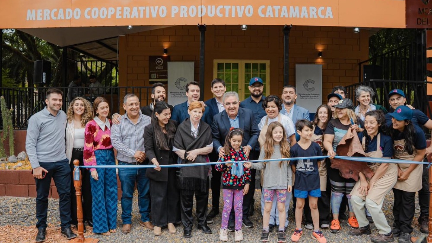 Catamarca inauguró su primer Mercado Cooperativo Productivo para fortalecer la economía local