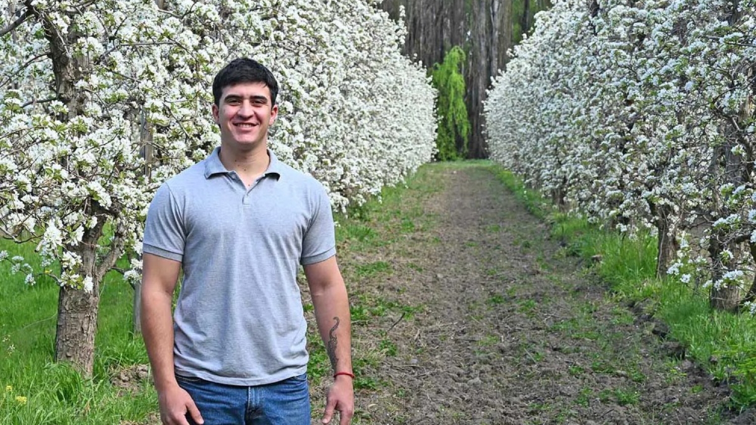 De una decisión inesperada a liderar 40 hectáreas de frutales