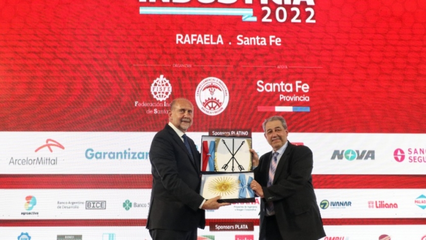 Perotti participó en Rafaela de la Celebración por el día de la Industria
