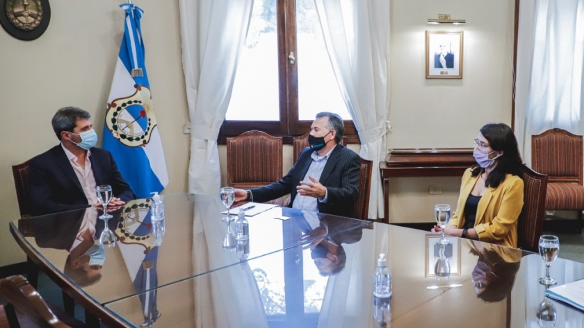 El gobernador Uñac recibió a ejecutivos de Minas Argentinas