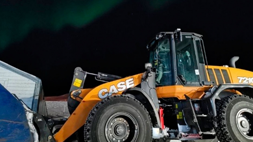 Así trabajan dos cargadoras contra la nieve en Noruega
