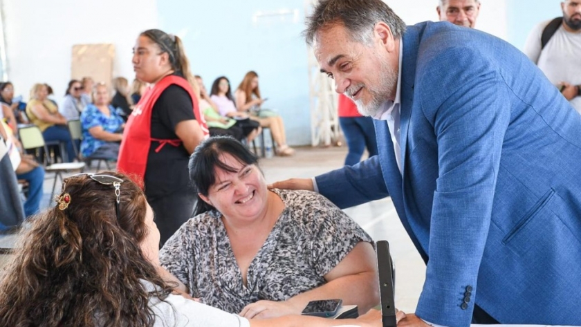Puy Soria encabezó una nueva jornada de trabajo de los programas “Vivienda en tu barrio” y “Escrituramos tu barrio”