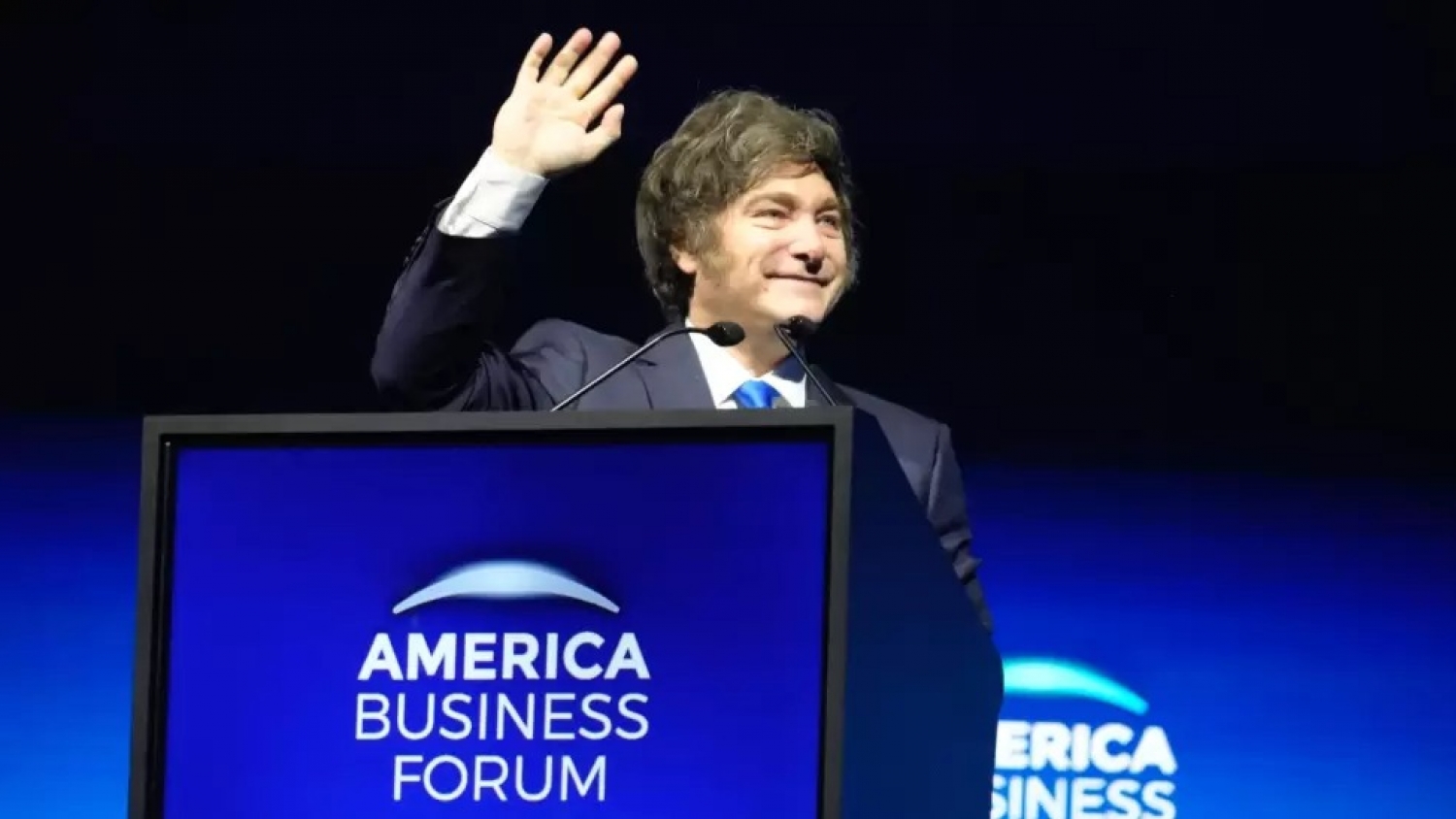 Javier Milei convocó a un “gran consenso capitalista” y defendió el rumbo económico en el America Business Forum