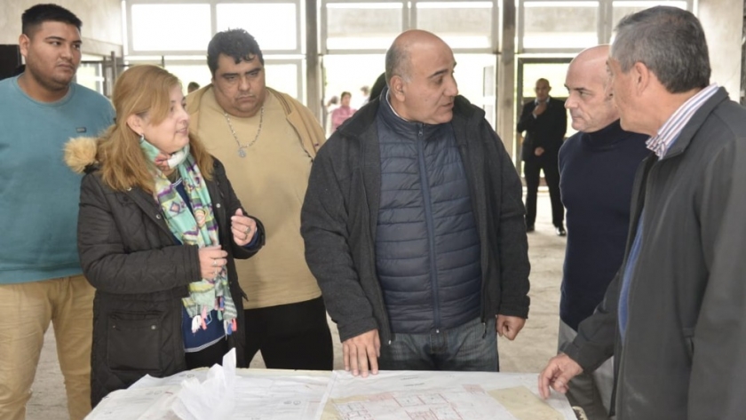 Desarrollan nueva infraestructura educativa para la comunidad de Santa Bárbara