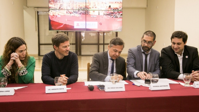 El Ministerio de Transporte amplía el presupuesto para nuevas obras en Puerto Rosales