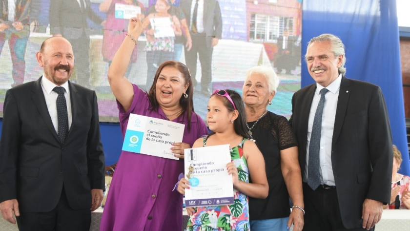 Alberto Fernández participó de una entrega de viviendas en Formosa