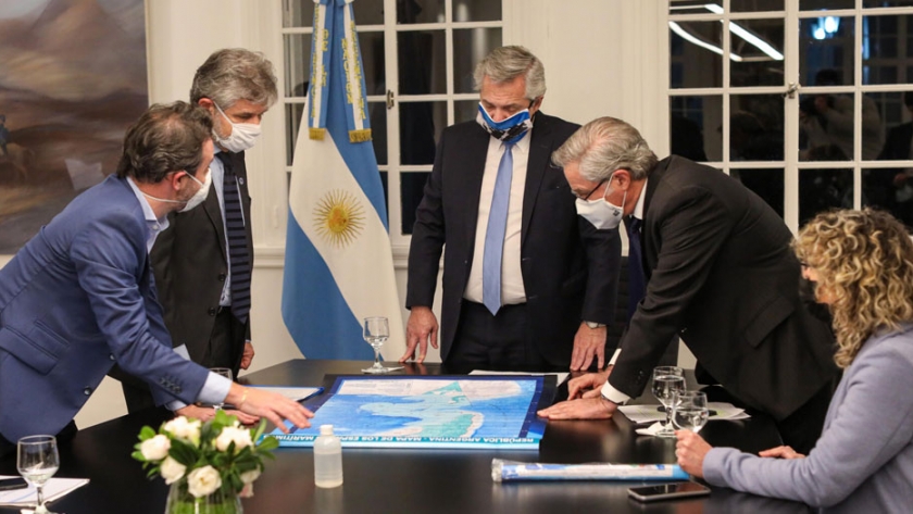 El Presidente enviará tres proyectos de ley para darle estatus de política de Estado al reclamo argentino de soberanía sobre las Malvinas