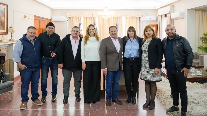 Quintela refuerza apoyo a la industria textil de La Rioja ante crisis laboral y caída de producción