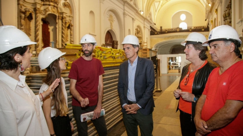 Katopodis recorrió las obras de restauración de la Basílica San Francisco de Asís y la Capilla San Roque