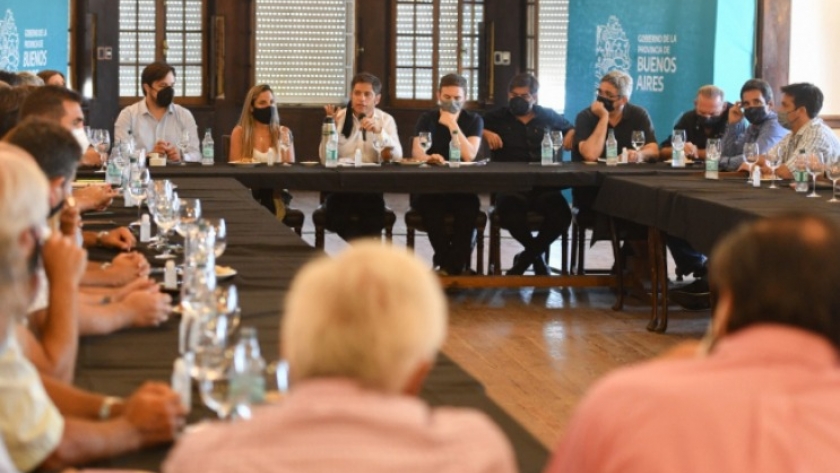 Kicillof se reunió con representantes del sector productivo en Miramar