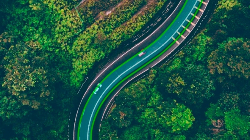 Construyen primera carretera inalámbrica para autos eléctricos del mundo