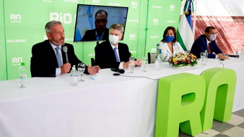 Arcioni participa del encuentro de gobernadores y gobernadoras de la patagonia en Río Negro