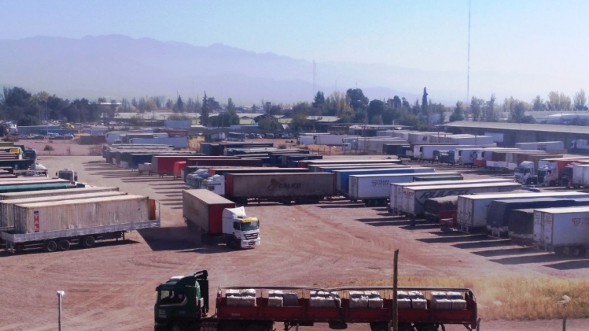 Puerto Seco de Mendoza: mayo cerró con récord de ingreso de camiones