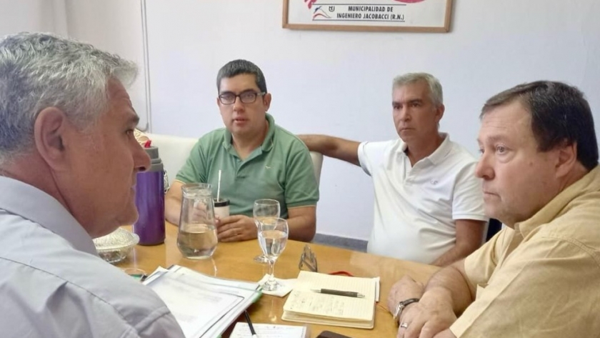 Weretilneck llegó a Jacobacci para abordar proyectos estratégicos