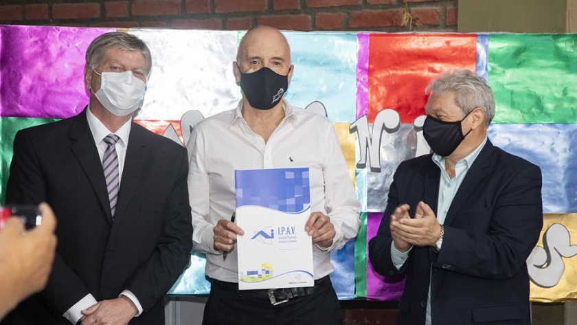 Presidente del IPAV elogió la labor del Gobierno provincial en materia de viviendas
