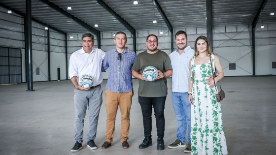 Se ultiman detalles para la puesta en marcha de la fábrica de pelotas en Puerto Vilelas