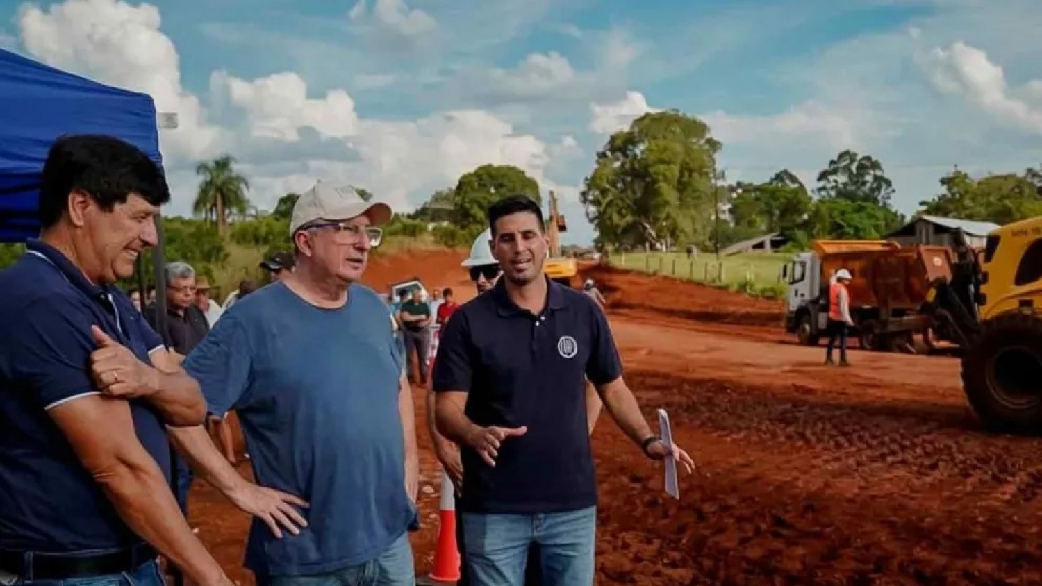 El Soberbio incorporó una motoniveladora para mejorar sus caminos rurales y fortalecer la producción