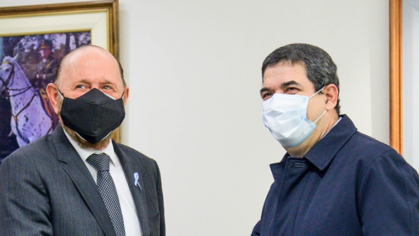 Insfrán se reunió con el vicepresidente de Paraguay