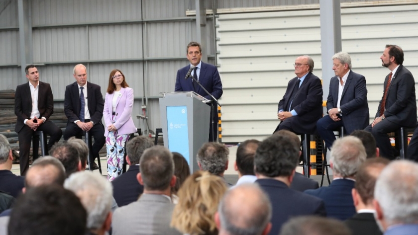 El Gobierno lanzó el programa Crédito Argentino