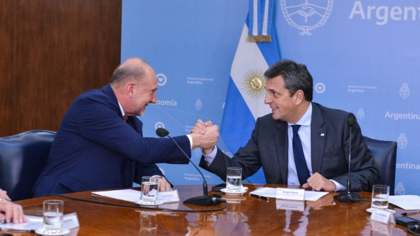 Massa y Bahillo lanzaron el programa Impulso Tambero 2