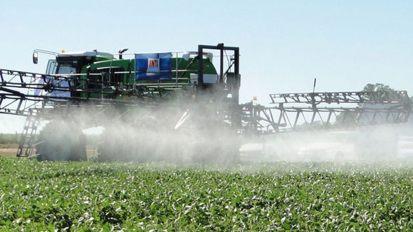 Se prorrogó por tres meses la suspensión de la Resolución 246/19 sobre la aplicación de agroquímicos en la Provincia