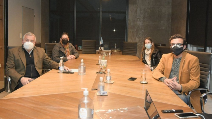 Material vegetal producido en Cannava será utilizado por el INTI para desarrollo científico