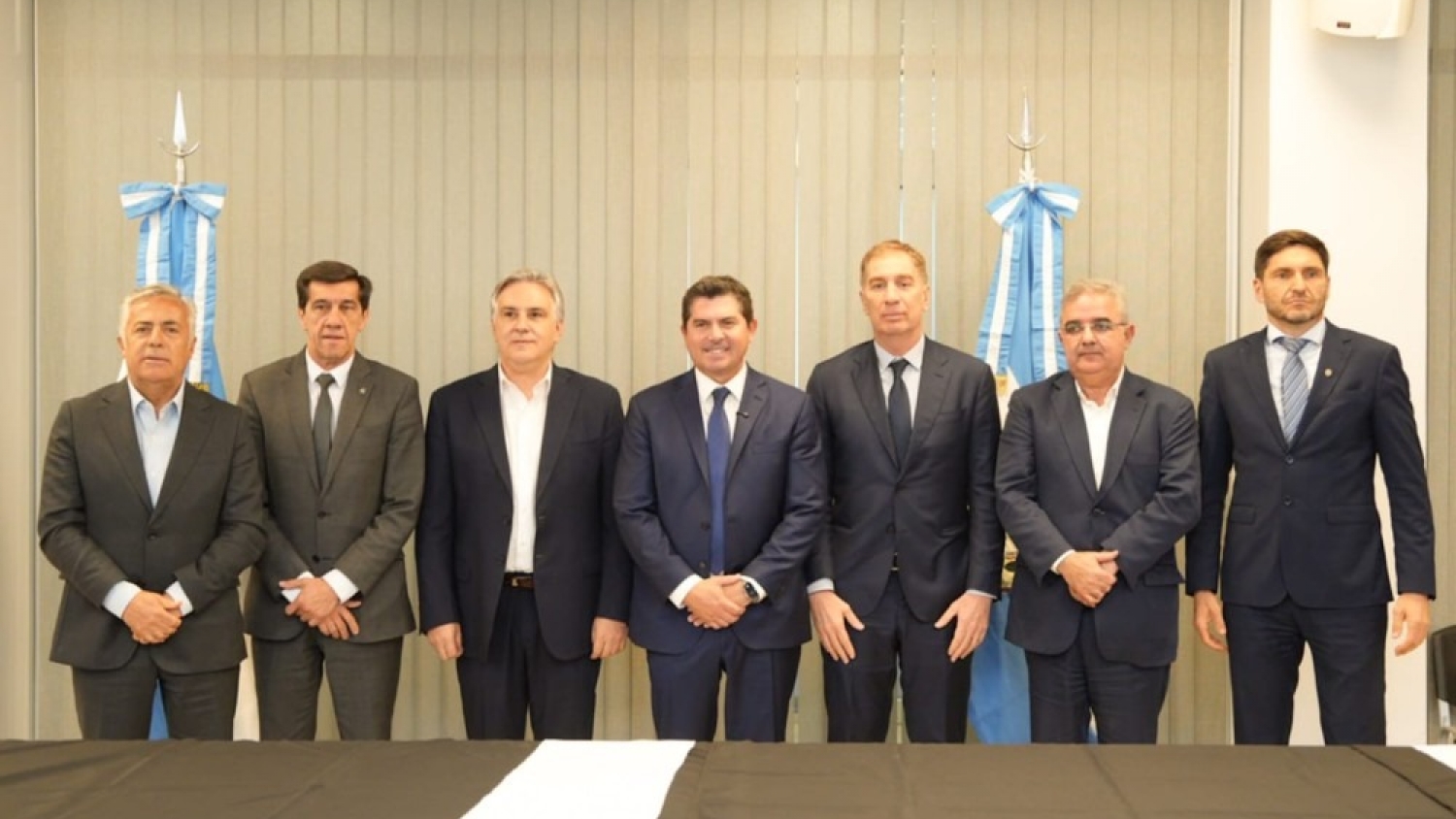 Orrego impulsó alianzas con provincias para atraer inversiones