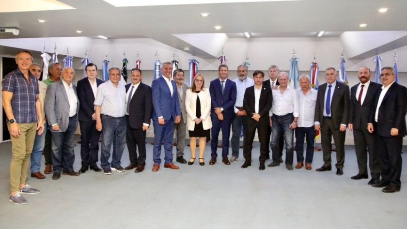 Liga de Gobernadores: Sin federalismo la Patria no existe  