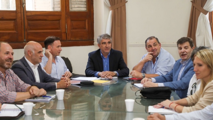 Provincia coordina acciones con municipios y comunas ante la crisis hídrica