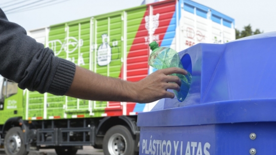 Ambiente capacitó a municipios en la gestión de residuos de los Ecopuntos