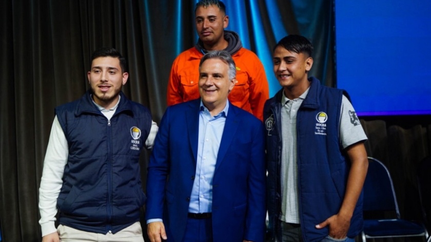 Llaryora: “En medio de la incertidumbre, Córdoba le da certezas al país manteniendo el superávit y anunciando obras»