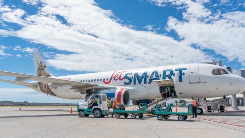 Torres confirmó el regreso de JetSMART a Chubut: 