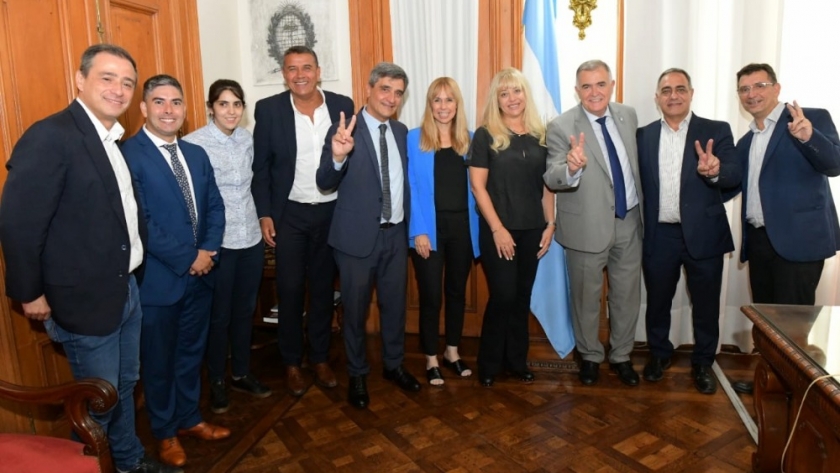 Jaldo se reunió con dirigentes de San Miguel de Tucumán
