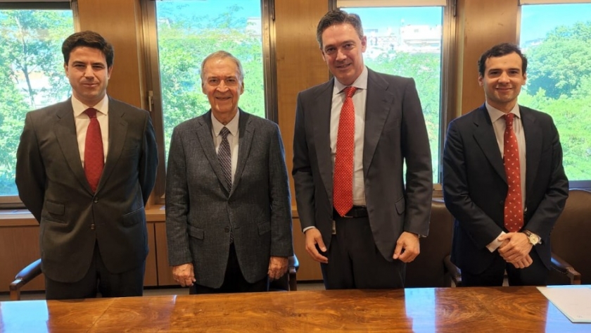 Schiaretti firmó un acuerdo para obras de infraestructura con el Deutsche Bank