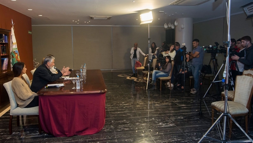 Refuerzan la limpieza y desinfección en terminales y transportes