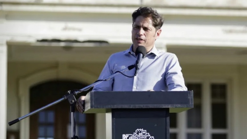 Kicillof presentó la tercera edición del programa Viajes de Fin de Curso
