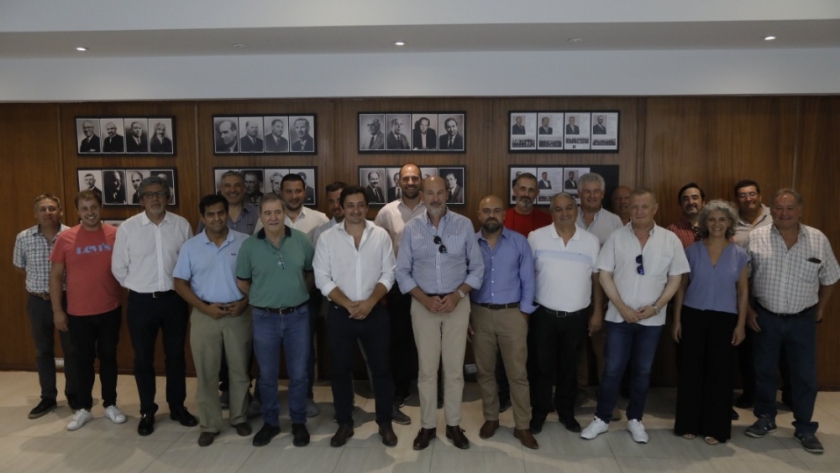 Producción avanza en una agenda consensuada con referentes de todos los sectores productivos de la provincia
