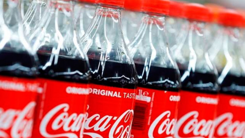 Patea el tablero: Coca-Cola prepara una nueva botella 100% de materia vegetal
