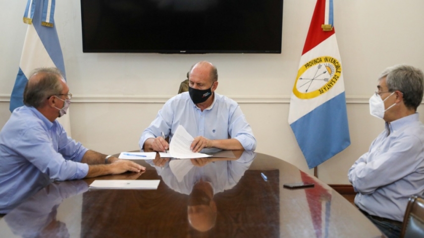 Perotti firmó el decreto que declara la Emergencia y/o Desastre Agropecuario