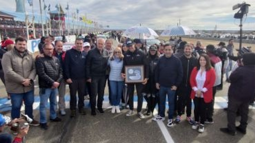 Segunda Fecha: Alicia dio la largada de la Clase 3 del Turismo Nacional que se disputa en Río Gallegos
