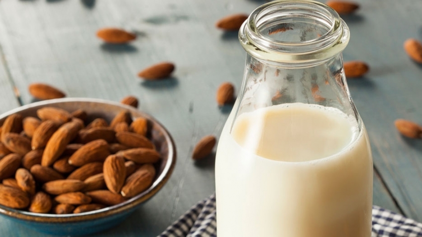 La leche de almendras