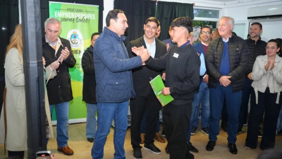 Valdés impulsa emprendedores en San Roque con créditos y bienes de capital