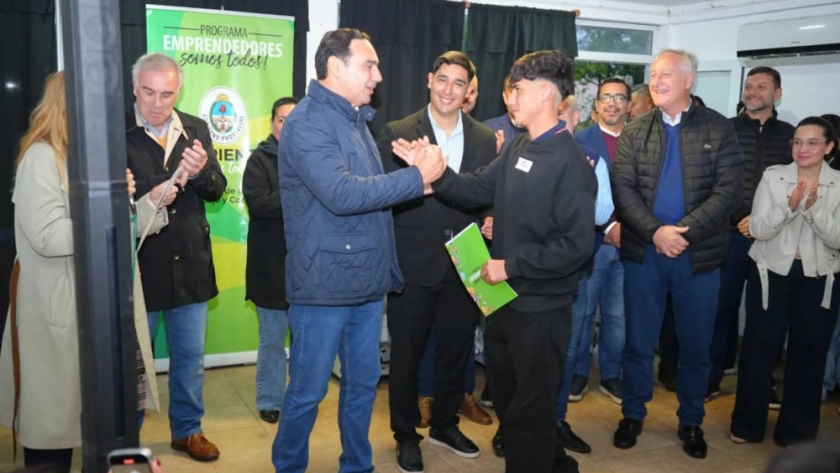 Valdés impulsa emprendedores en San Roque con créditos y bienes de capital