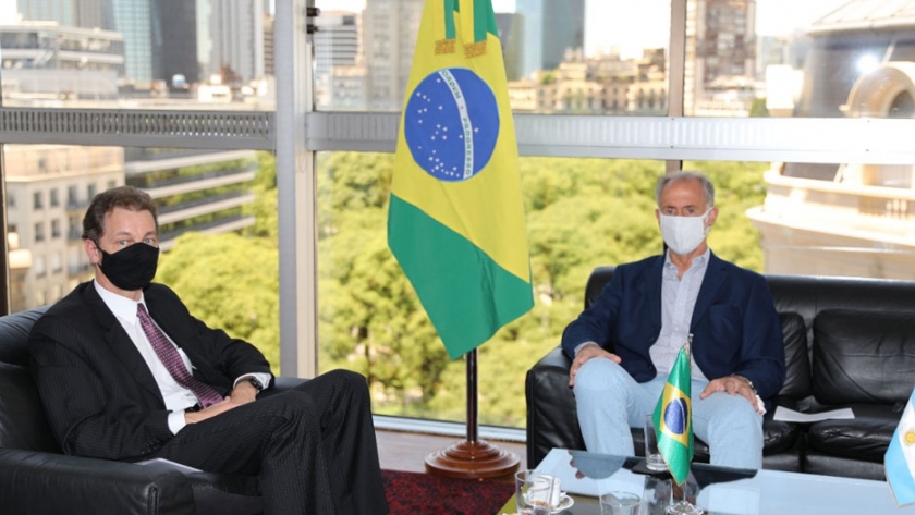 El Secretario de Relaciones Económicas Internacionales, Jorge Neme, se runió con el nuevo Embajador de Brasil