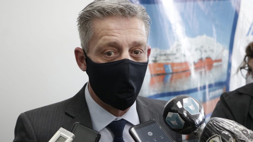 Reestructuración de la deuda: Arcioni destacó el "trabajo de todas las partes" y aseguró que "el pago de salarios será prioridad"