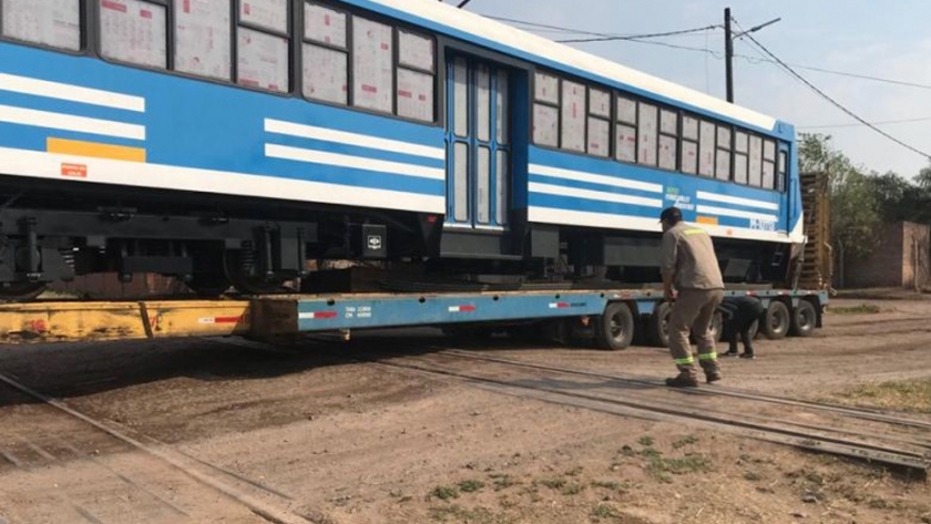 Tren metropolitano arrib a Chaco el nuevo coche motor cero