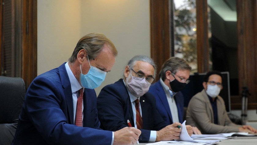 Bordet acordó en Nación una inversión de 83 millones de pesos para mejorar caminos rurales y fortalecer la producción