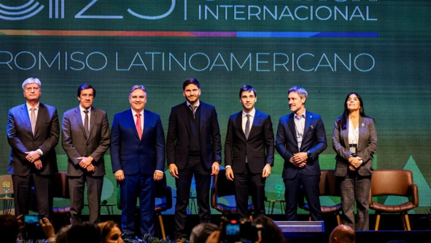 Torres: “Impulsar una agenda sostenible para crecer como país”