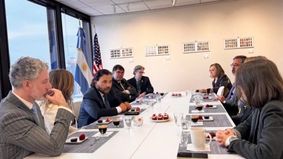 Estados Unidos: Sáenz impulsó a Salta como polo estratégico de inversiones ante empresarios y diplomáticos en Chicago