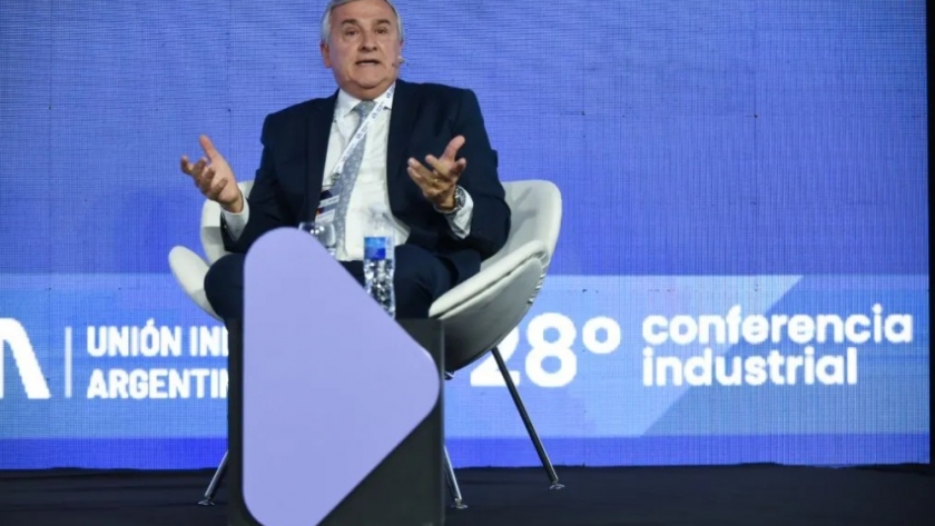 Morales propuso ante industriales liderazgo, gestión y diálogo para sacar el país adelante